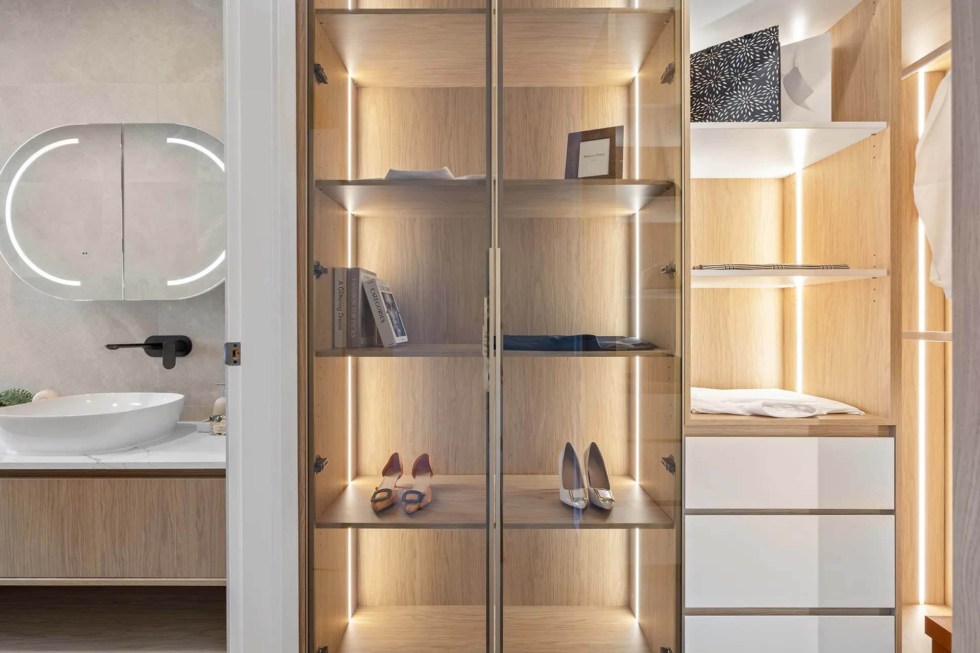 Wardrobe Detail